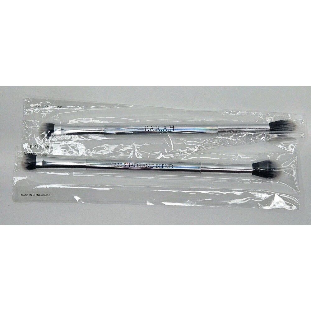 2x F.A.R.A.H. Farah Eyeshadow Brush 22E Shade and Blend Double Ended Rainbow NEW